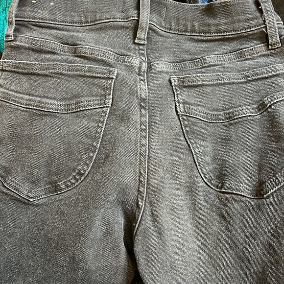 Madewell 11” high rise flare jeans - Picture 6 of 7